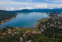 valle de bravo lake