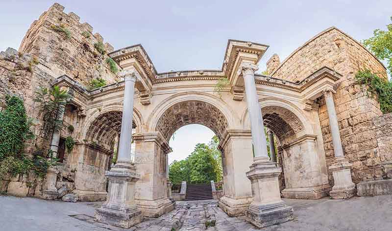 Hadrian Kapisi Turkey Landmark City History