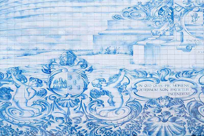 Portuguese Tiles and Wine History Private Tour