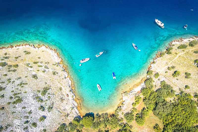Secret Turquoise Beach Yachting And Sailing