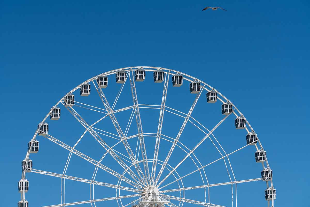 White Ferris Wheel On Steel Pier In Atlantic City