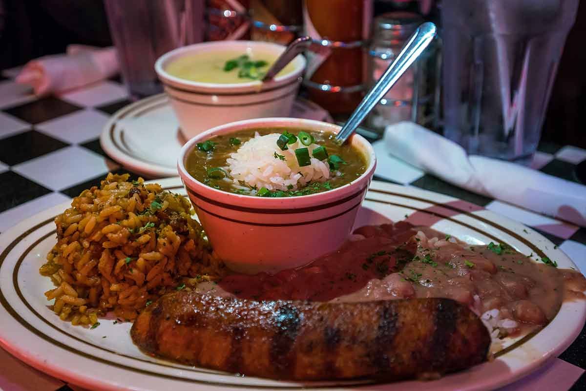 what to do in new orleans at night traditional New Orleans cuisine