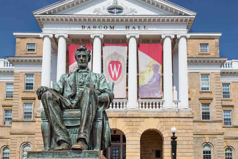 21 Wisconsin Landmarks To Tick Off Your 2026 Bucket List