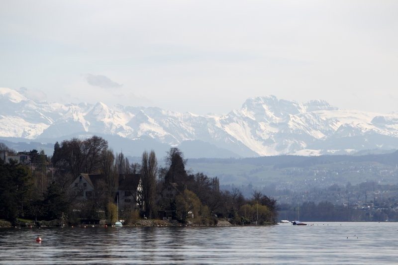 things to do in Zurich on the water